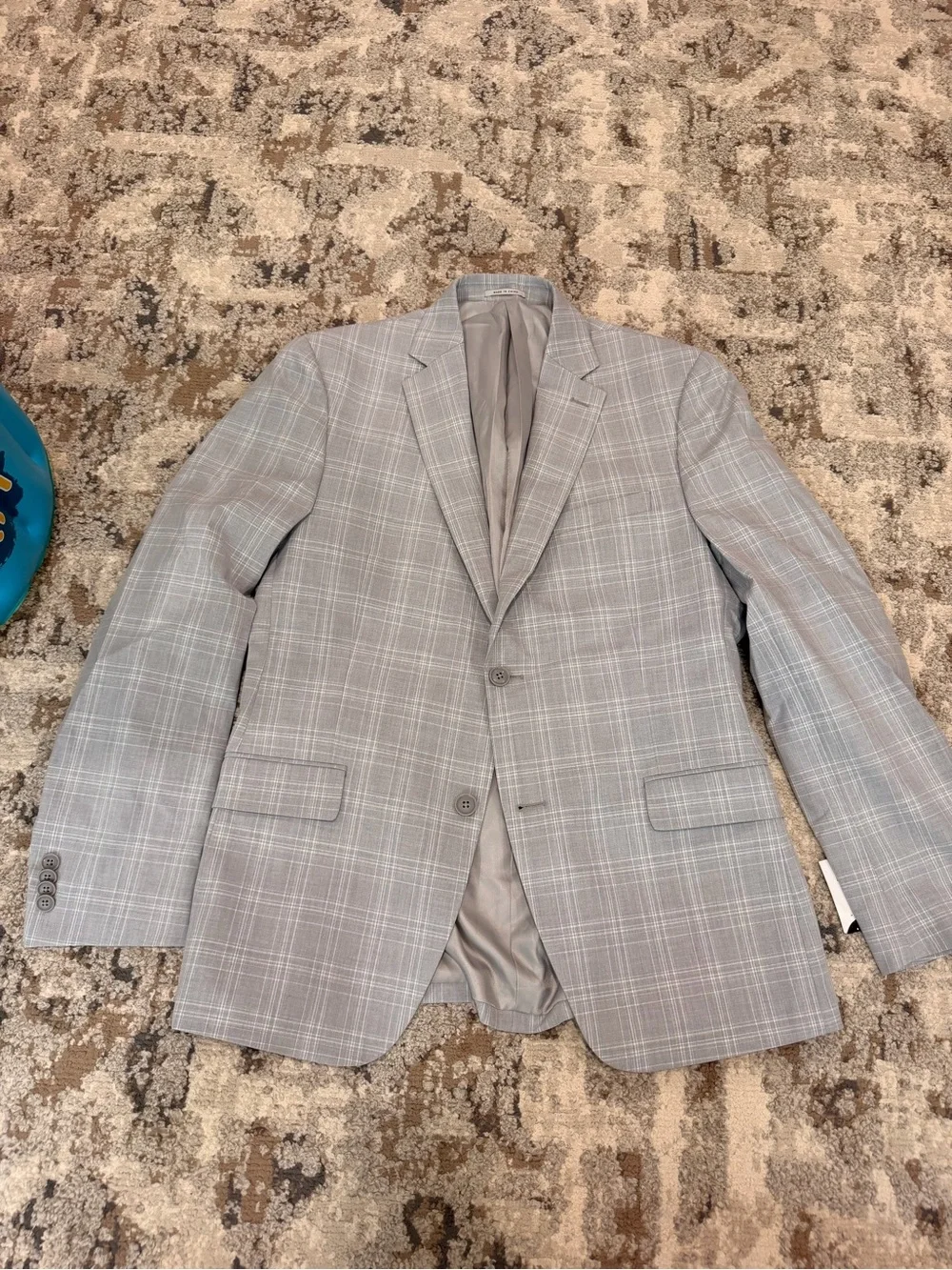 Men’s Classic Fit Checked Suits